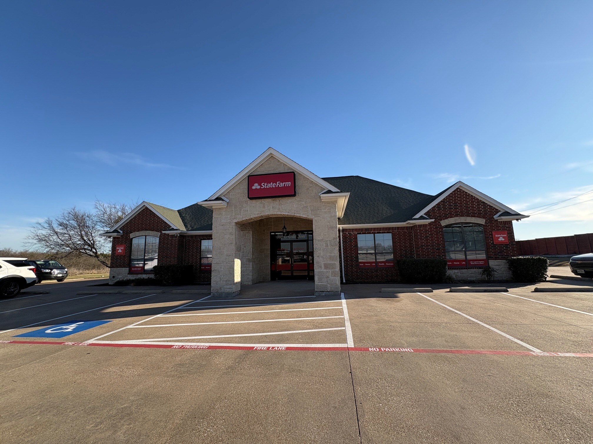 302 W Ovilla Rd, Glenn Heights, TX à vendre Photo du bâtiment- Image 1 de 4