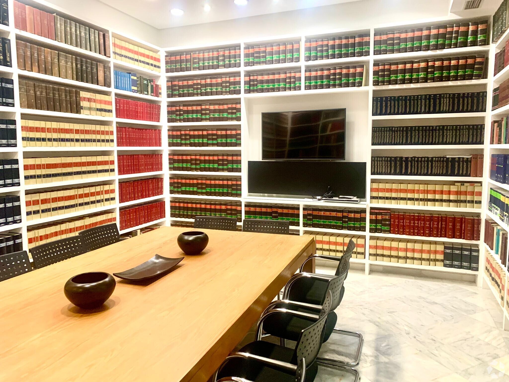 Office in Madrid, Madrid for lease Interior Photo- Image 1 of 25