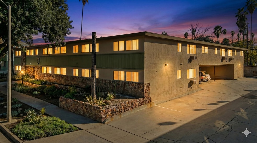 1806 Loma Vista St, Riverside, CA for sale - Primary Photo - Image 1 of 8