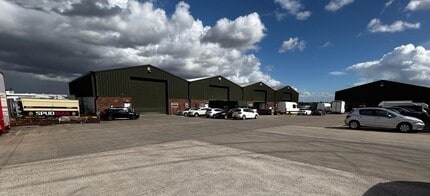 Elford Rd, Tamworth à louer Photo du bâtiment- Image 2 de 7