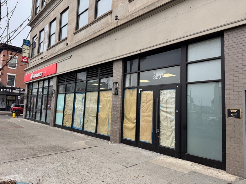 869 Broad St, Newark, NJ à louer - Photo du bâtiment - Image 3 de 4