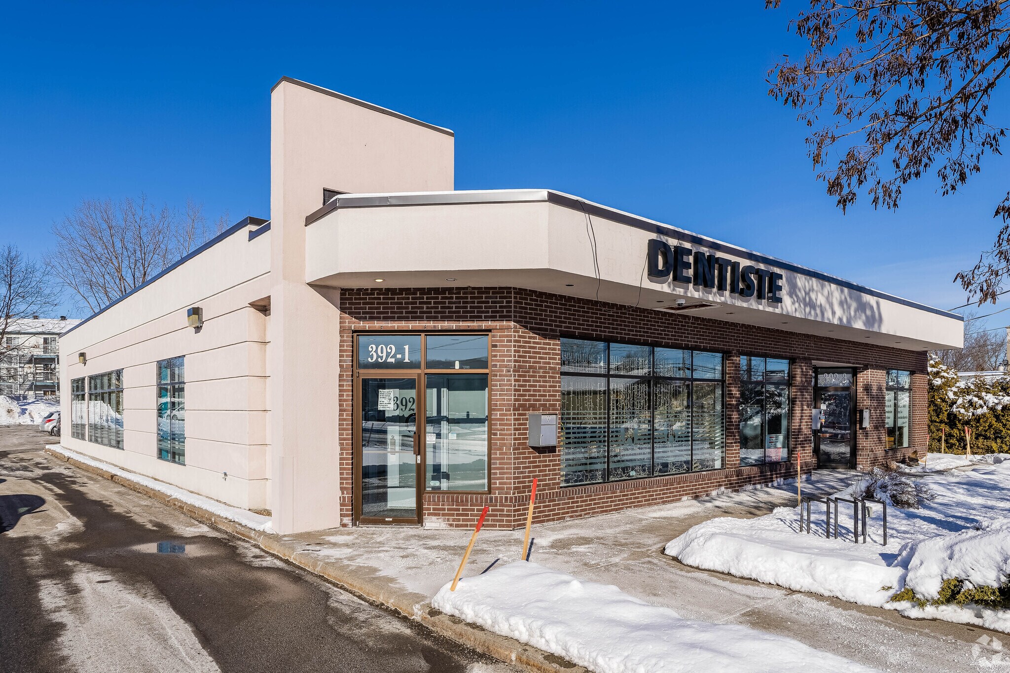 392 Boul Grand, L'Île-Perrot, QC for sale Building Photo- Image 1 of 1