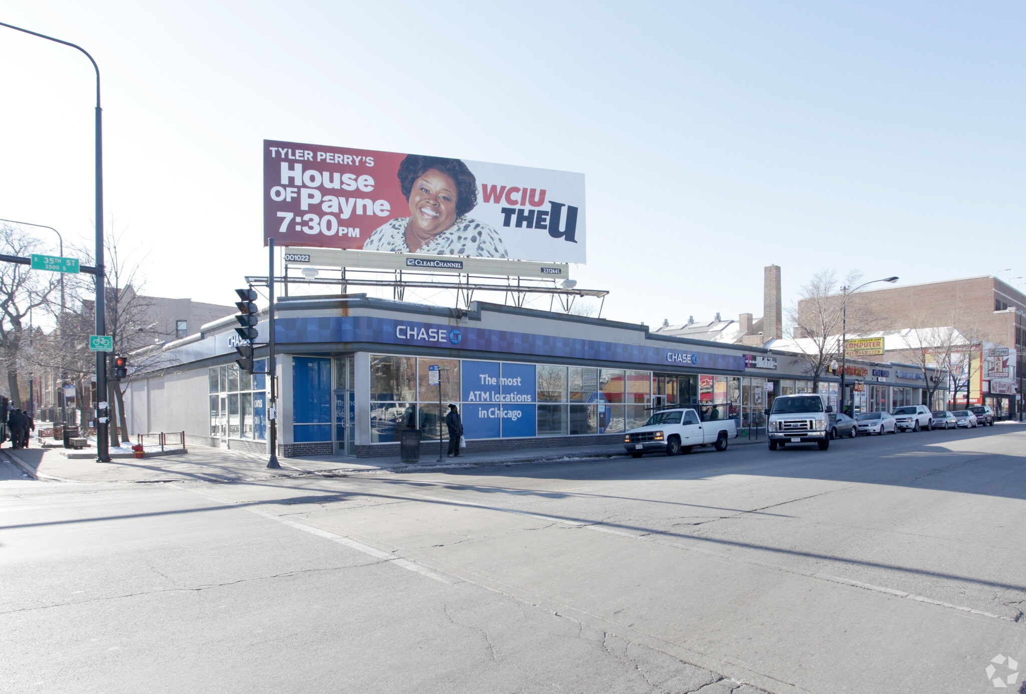 325-335 E 35th St, Chicago, IL for lease Primary Photo- Image 1 of 5