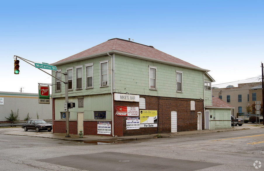 802 S West St, Indianapolis, IN for lease - Building Photo - Image 2 of 3