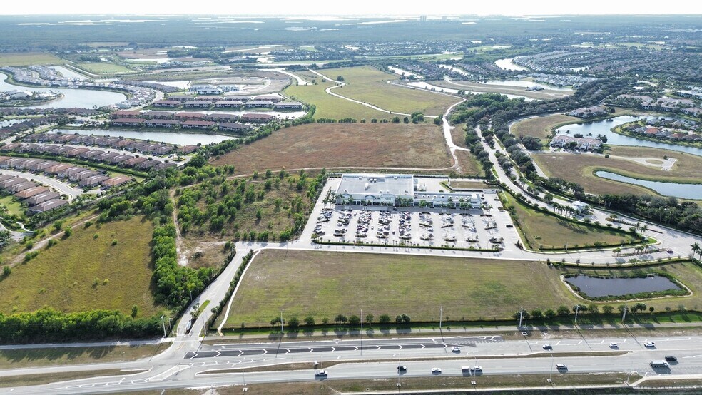 Sandpiper Lane Outparcels, Naples, FL à vendre - Photo du bâtiment - Image 2 de 4