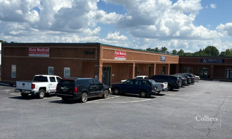1824 E Main St, Easley, SC 29640 - Unit A + D - - Interior Photo - Image 1 of 1