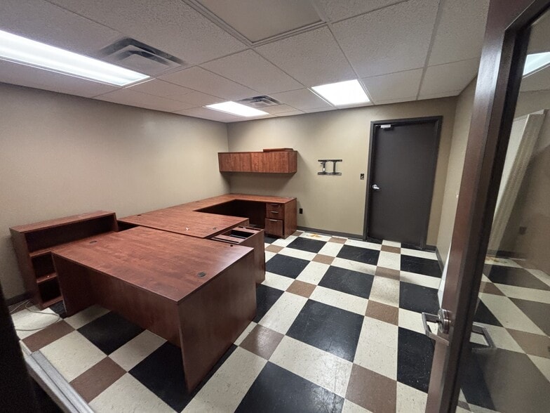 763-765 W Poplar Ave, Collierville, TN for sale - Building Photo - Image 2 of 30