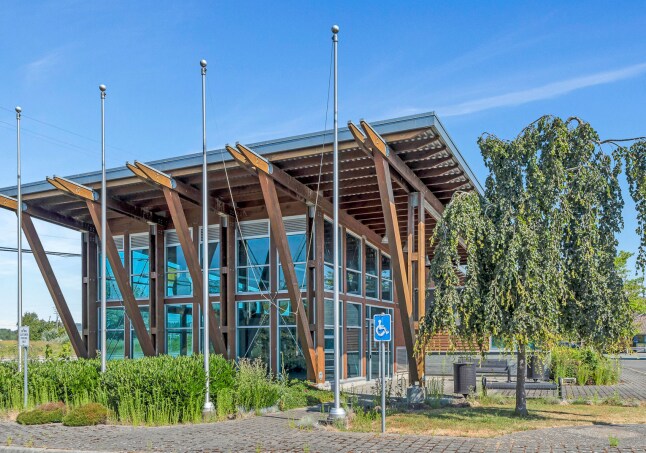 730 176 St, Surrey, BC for lease - Primary Photo - Image 1 of 1