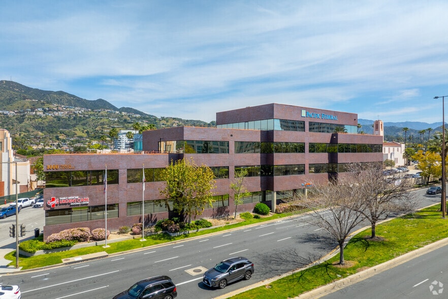 1000 N Central Ave, Glendale, CA à louer - Photo du bâtiment - Image 3 de 6