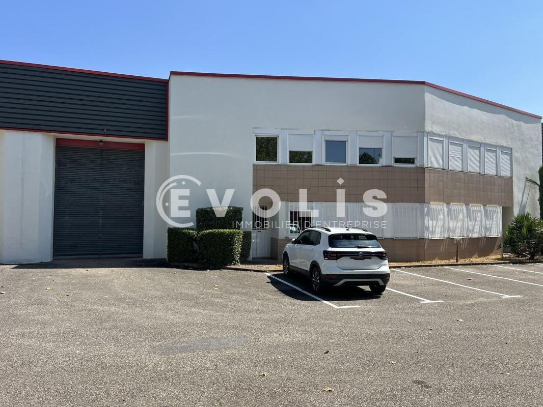 15 Rue Jean Zay, Saint-Priest for lease Building Photo- Image 1 of 21