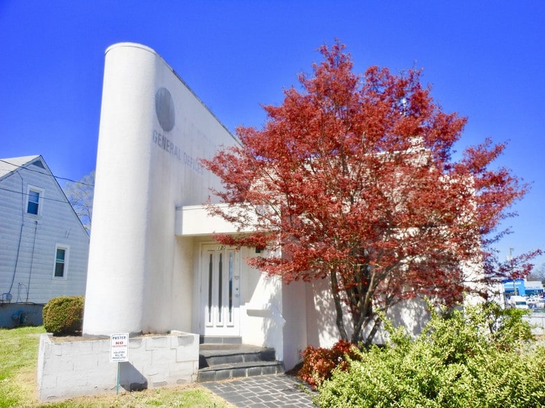 130 Sycamore Ave NE, Roanoke, VA for lease - Building Photo - Image 2 of 6