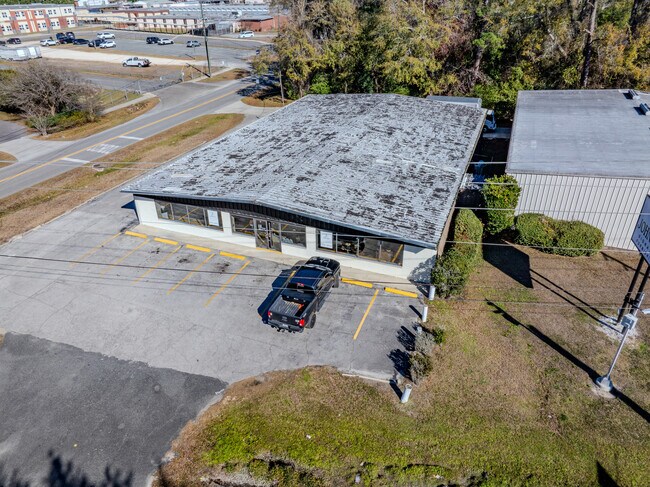 More details for 701 S 5th St, Macclenny, FL - Retail for Lease