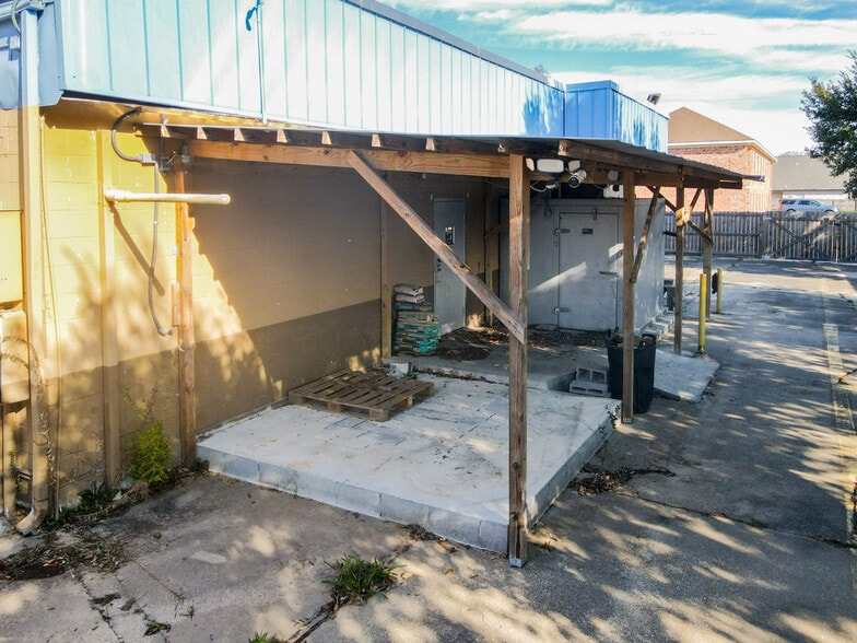 203 Winchester Dr, Lafayette, LA for sale - Building Photo - Image 2 of 12