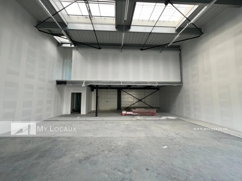 Industriel dans Stains à louer - Photo intérieure - Image 3 de 8