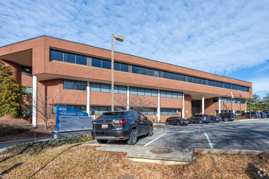 8100 Professional Pl, Landover, MD à louer - Photo du bâtiment - Image 2 de 5
