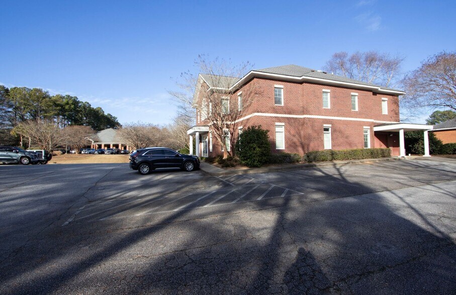 130 Whiteford Way, Lexington, SC à vendre - Photo du bâtiment - Image 2 de 17