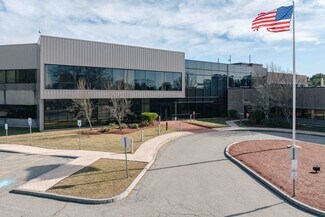 Plus de détails pour 1100 Technology Park Dr, Billerica, MA - Local d'activités à louer