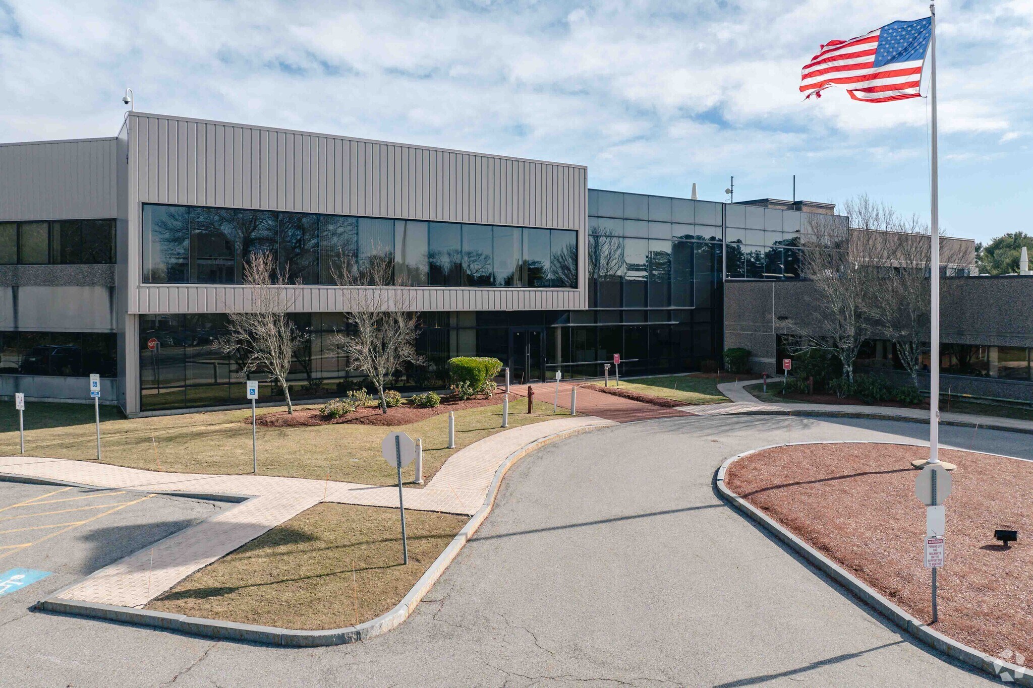 1100 Technology Park Dr, Billerica, MA à louer Photo principale- Image 1 de 10