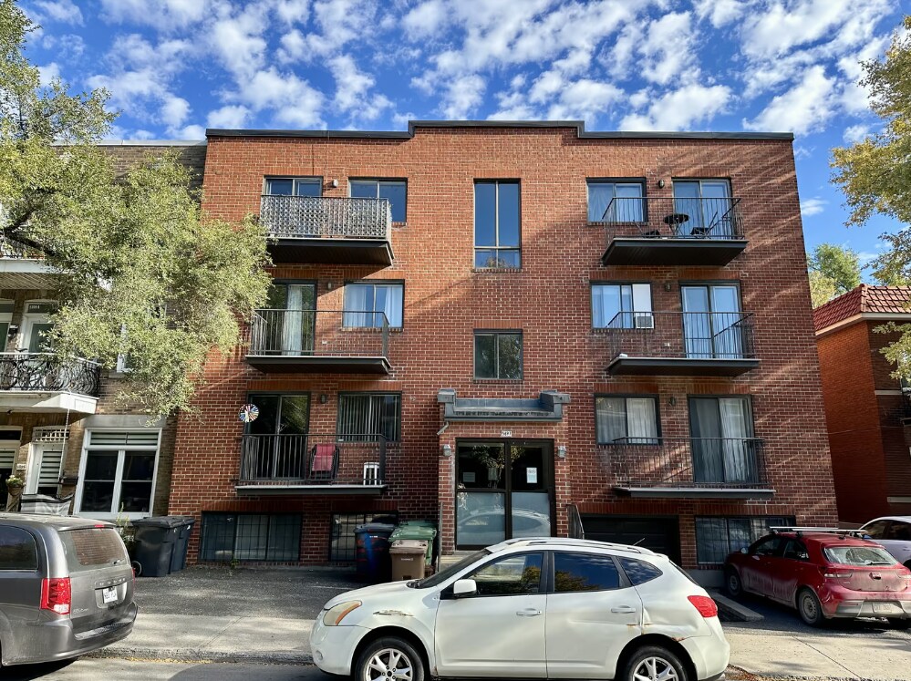 5697 Av De Lorimier, Montréal, QC à vendre Photo du bâtiment- Image 1 de 1