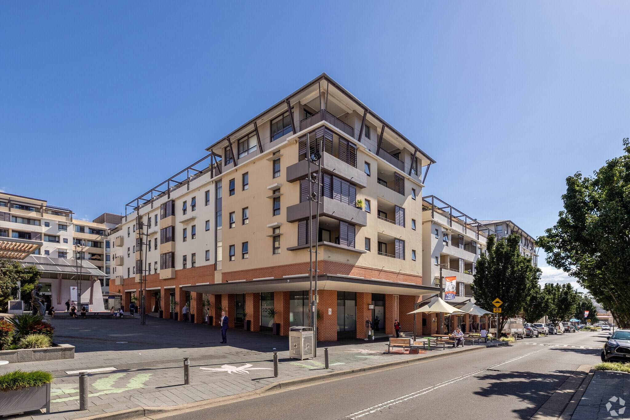 5-9 Belgrave St, Kogarah à louer Photo principale- Image 1 de 18