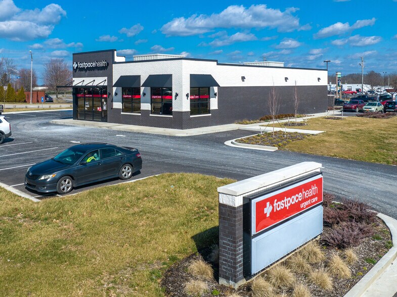 200 Letton Dr, Paris, KY à vendre - Photo du bâtiment - Image 2 de 7