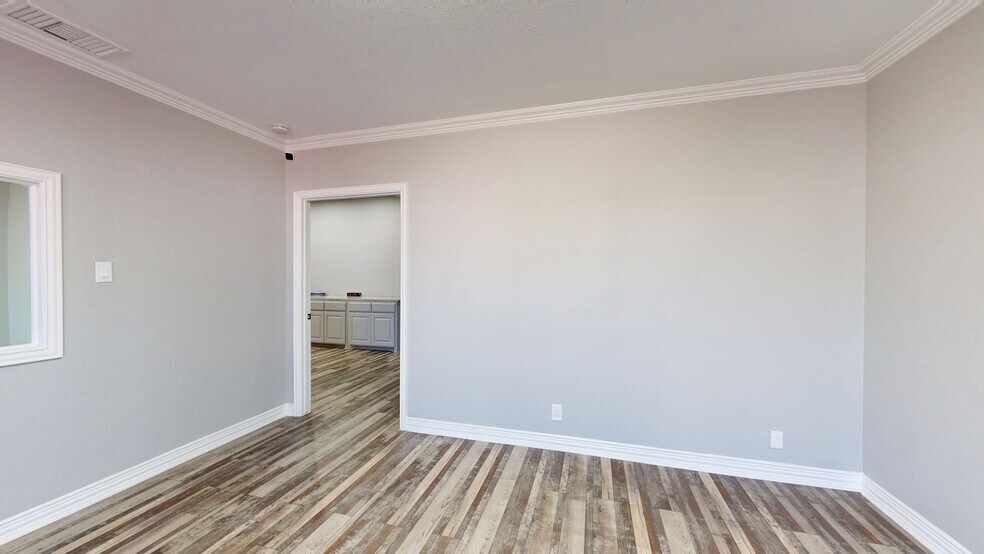 2910 Edith Ln, Haltom City, TX for sale - Matterport 3D Scan - Image 3 of 25