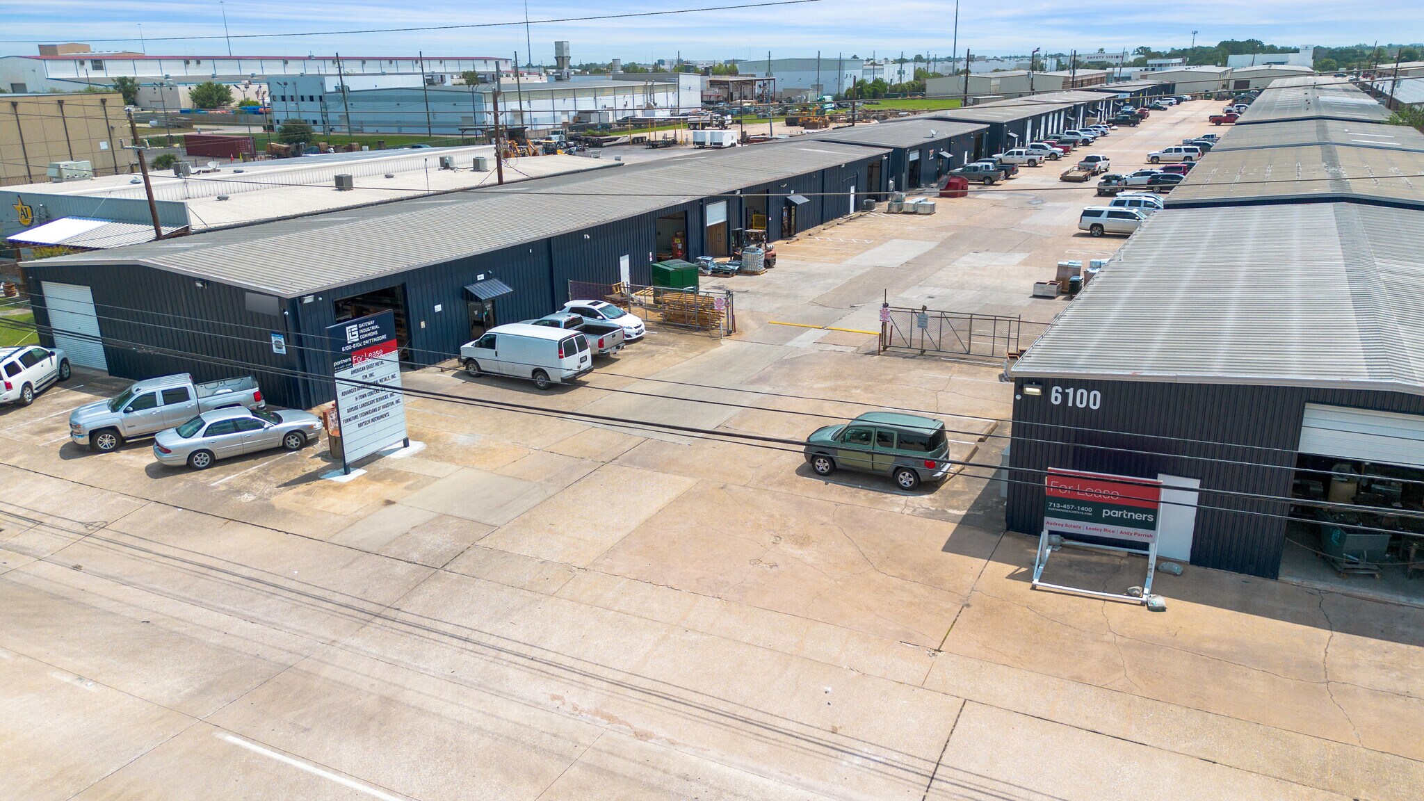 6100 Brittmoore Rd, Houston, TX à louer Photo principale- Image 1 de 6