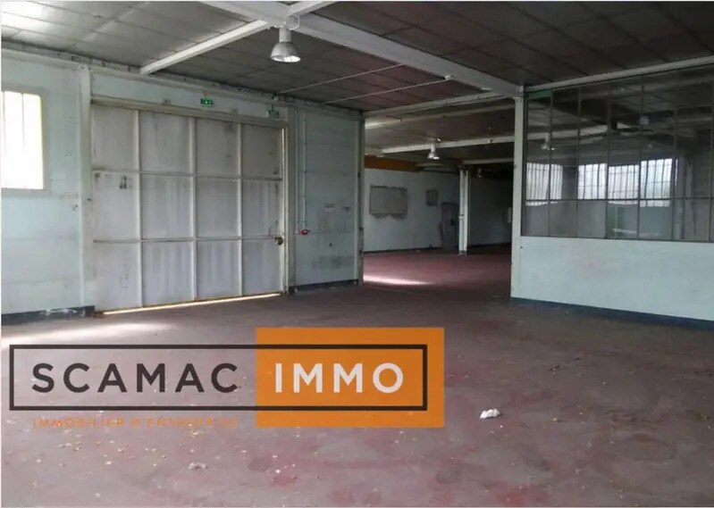 Industrial in Vaux-le-Pénil for lease - Interior Photo - Image 3 of 5