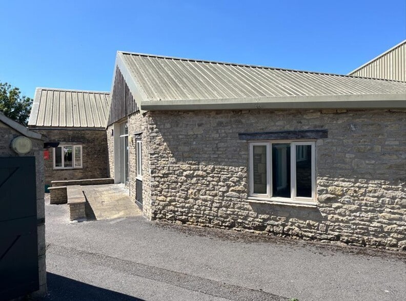 Southstoke Ln, Bath à louer - Photo du bâtiment - Image 2 de 3