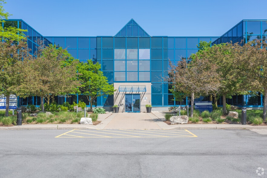 278 Pinebush Rd, Cambridge, ON for lease - Building Photo - Image 2 of 6