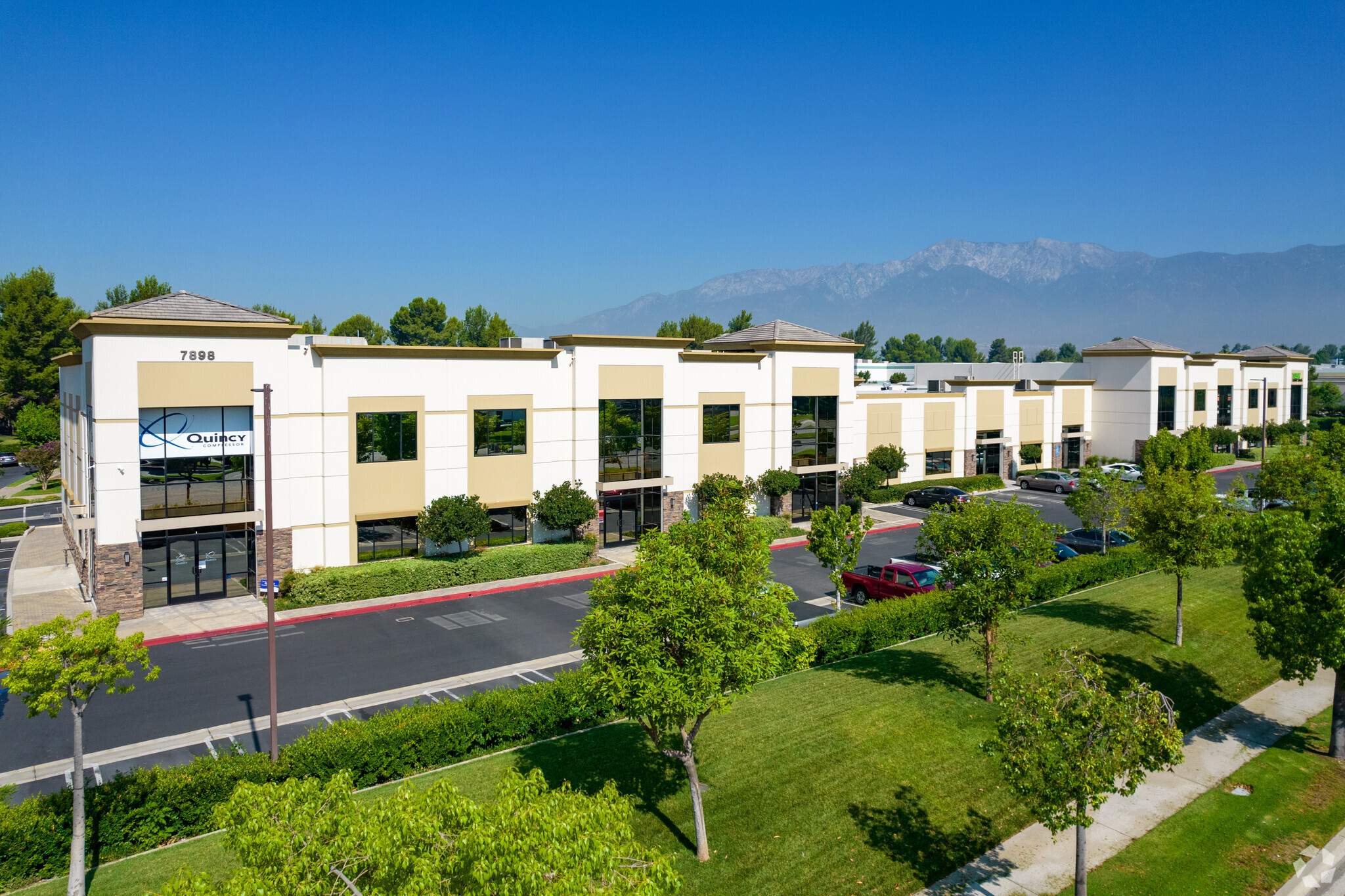 7898 Cherry Ave, Fontana, CA for sale Primary Photo- Image 1 of 1