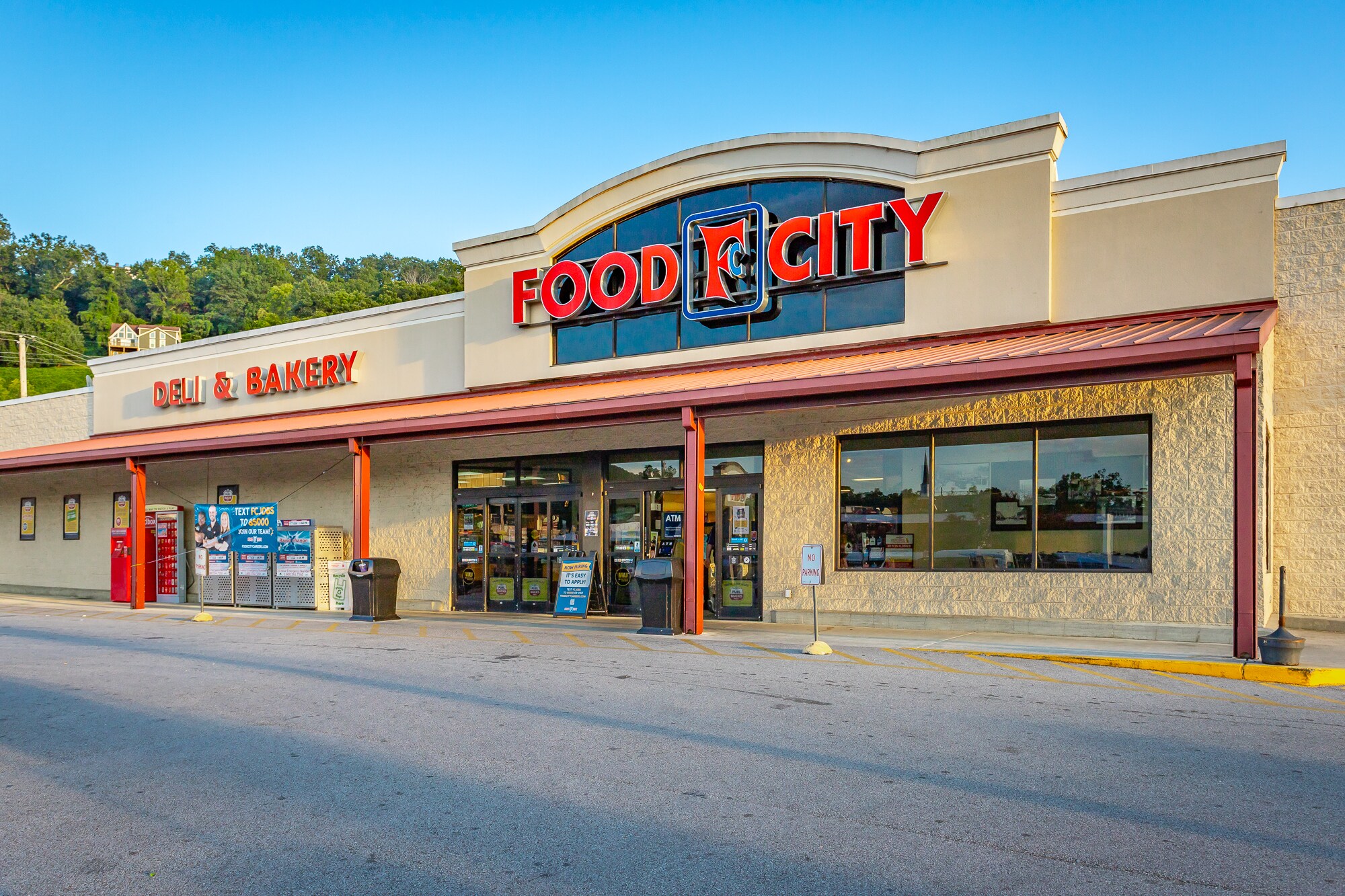 319 Chickamauga Ave, Rossville, GA for lease Building Photo- Image 1 of 38