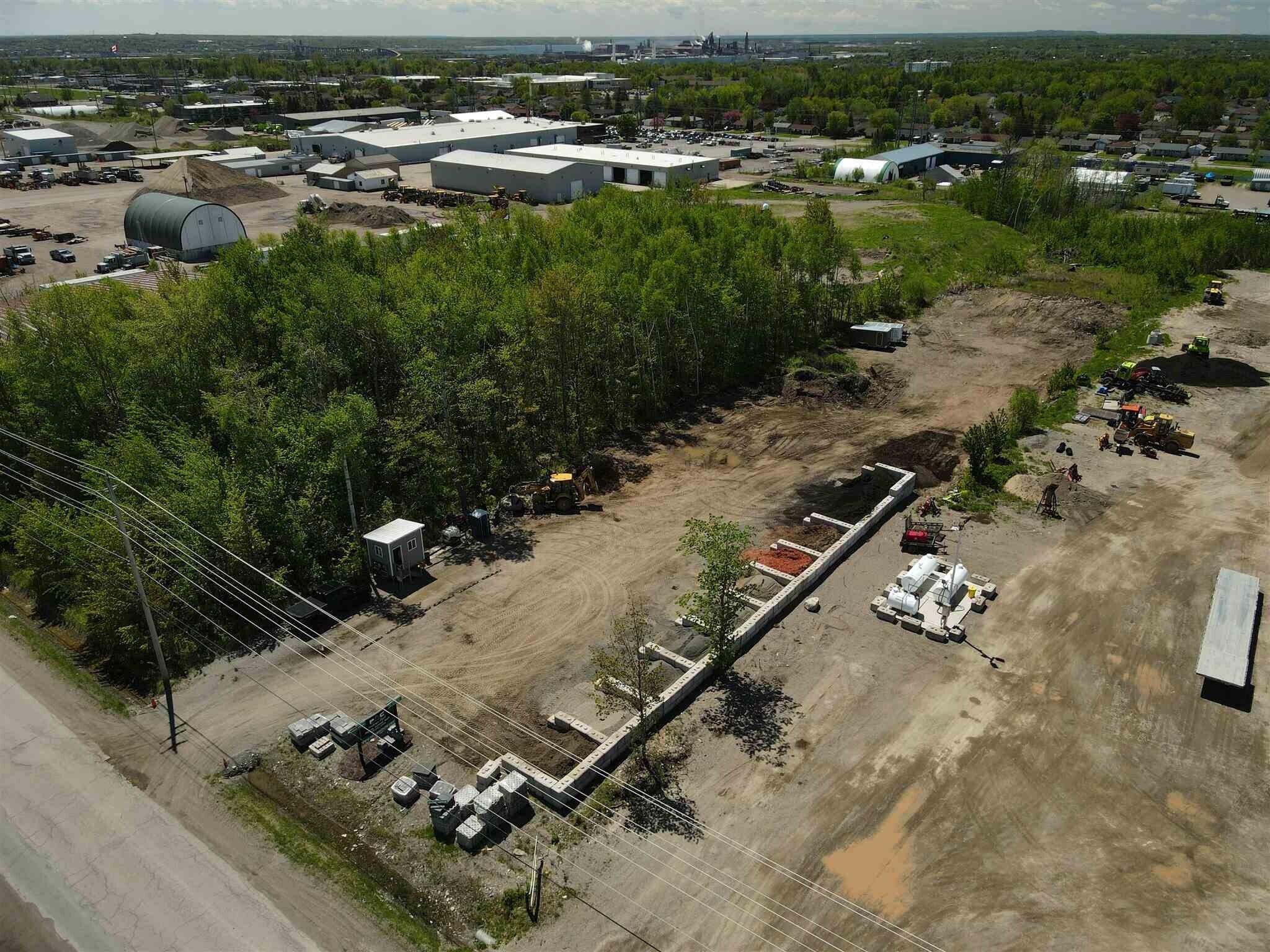 195 Industrial Park Cres, Sault Ste. Marie, ON à vendre Photo principale- Image 1 de 6
