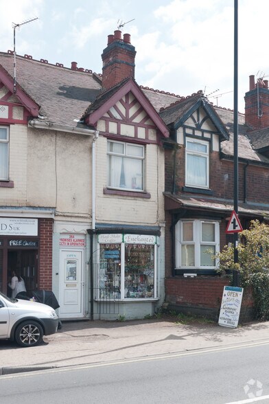 262-264 Queens Rd, Nuneaton à vendre - Photo du bâtiment - Image 3 de 3