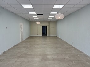 1630 N US Highway 1, Jupiter, FL for lease Interior Photo- Image 2 of 3