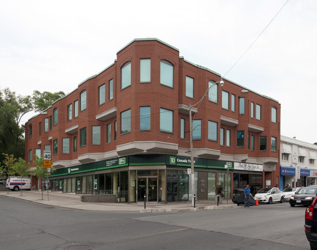 Plus de détails pour 439-443 Spadina Rd, Toronto, ON - Bureau à louer