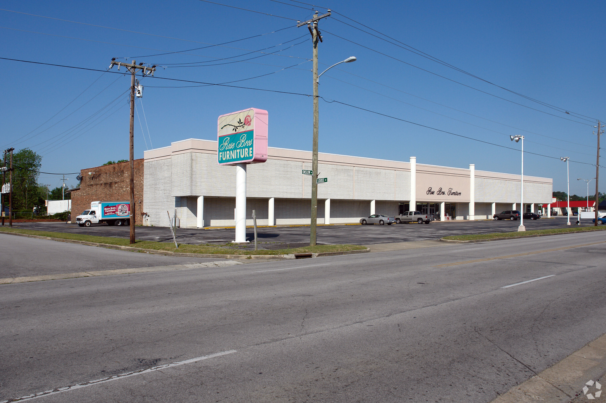 2501 Onslow Dr, Jacksonville, NC for sale Primary Photo- Image 1 of 1