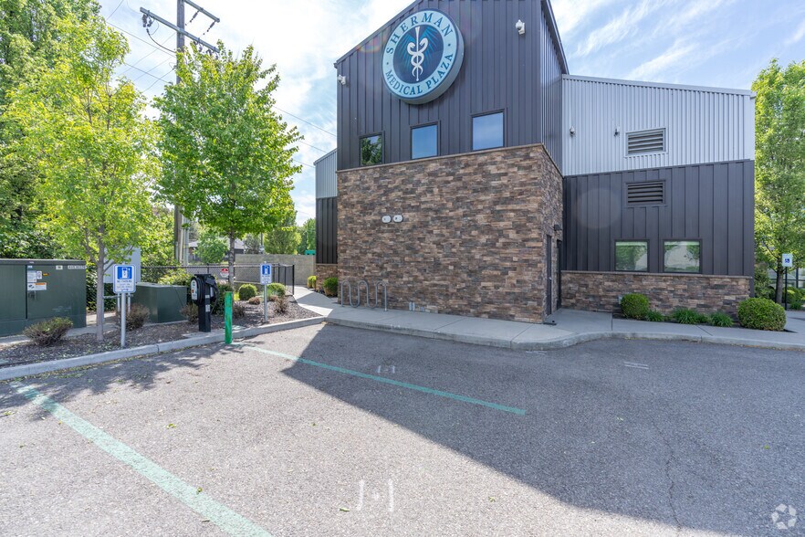 324 S Sherman St, Spokane, WA à vendre - Photo du bâtiment - Image 3 de 4