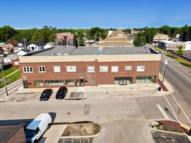 8314-8324 W Grand Ave, River Grove, IL à vendre - Aérien - Image 3 de 17