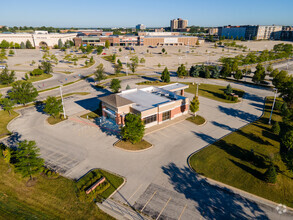 85 Yorktown Shopping Ctr, Lombard, IL - Aérien  Vue de la carte - Image1