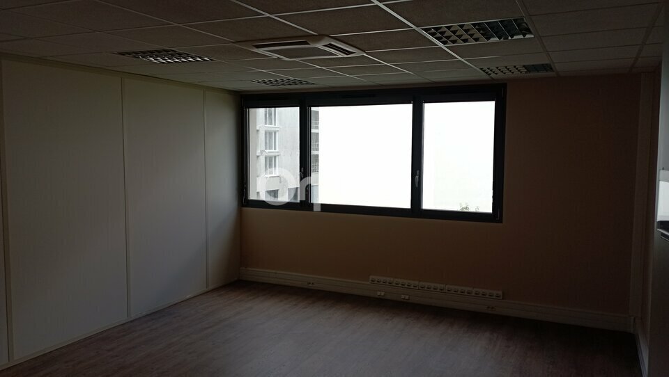 Bureau dans Reims à louer - Photo intérieure - Image 3 de 5