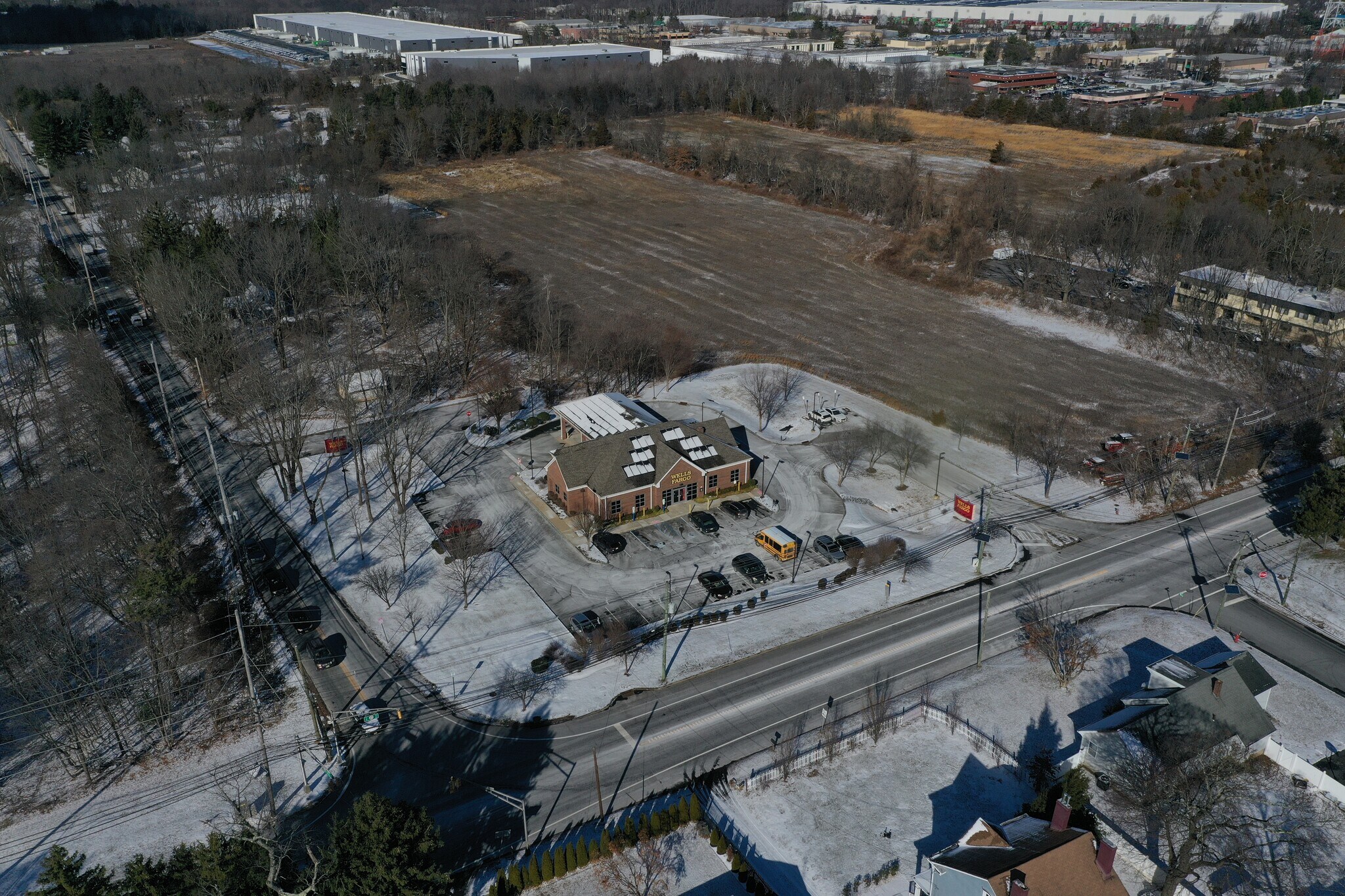 1373 NJ-27, Somerset, NJ à louer Photo principale- Image 1 de 7