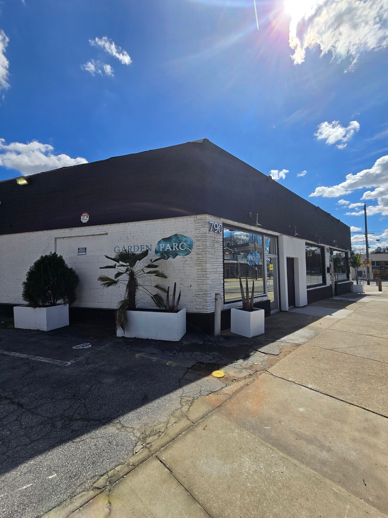 790-792 SW Cascade Rd, Atlanta, GA à vendre Photo du bâtiment- Image 1 de 4