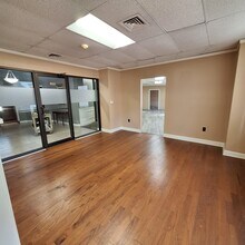 100 5th Ave, Pittsburgh, PA for lease Building Photo- Image 2 of 2