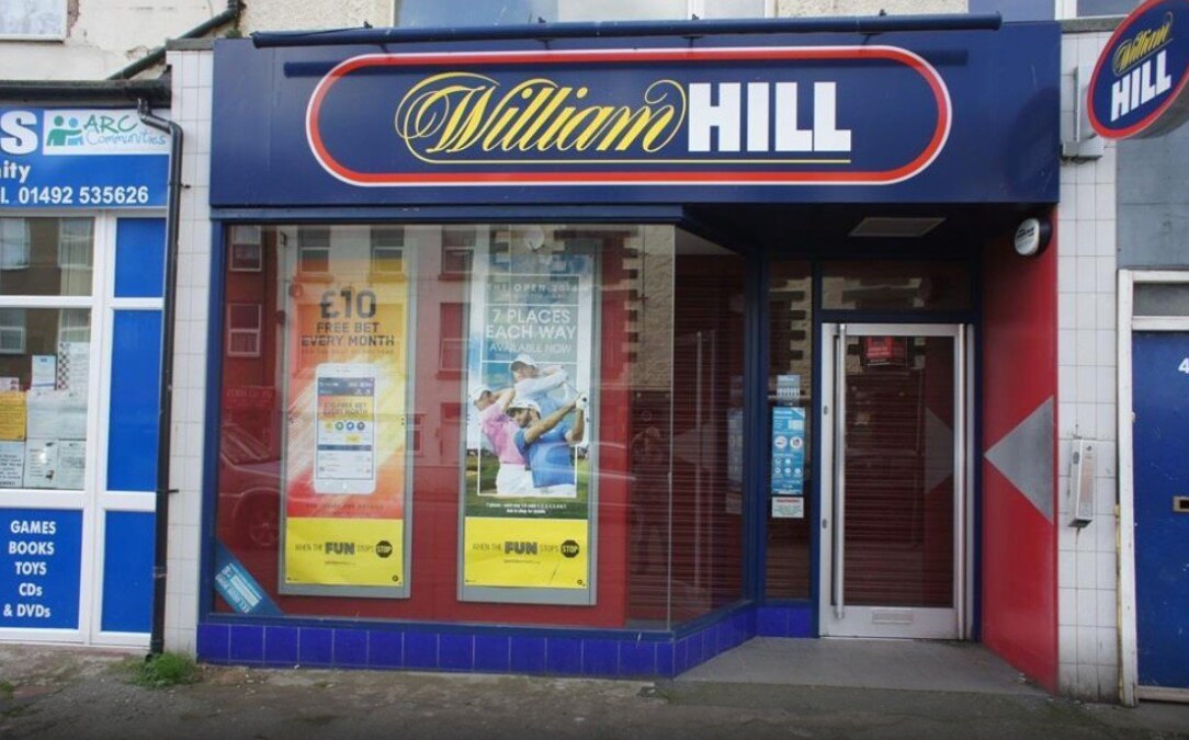 46 Marine Rd, Abergele for sale Building Photo- Image 1 of 2