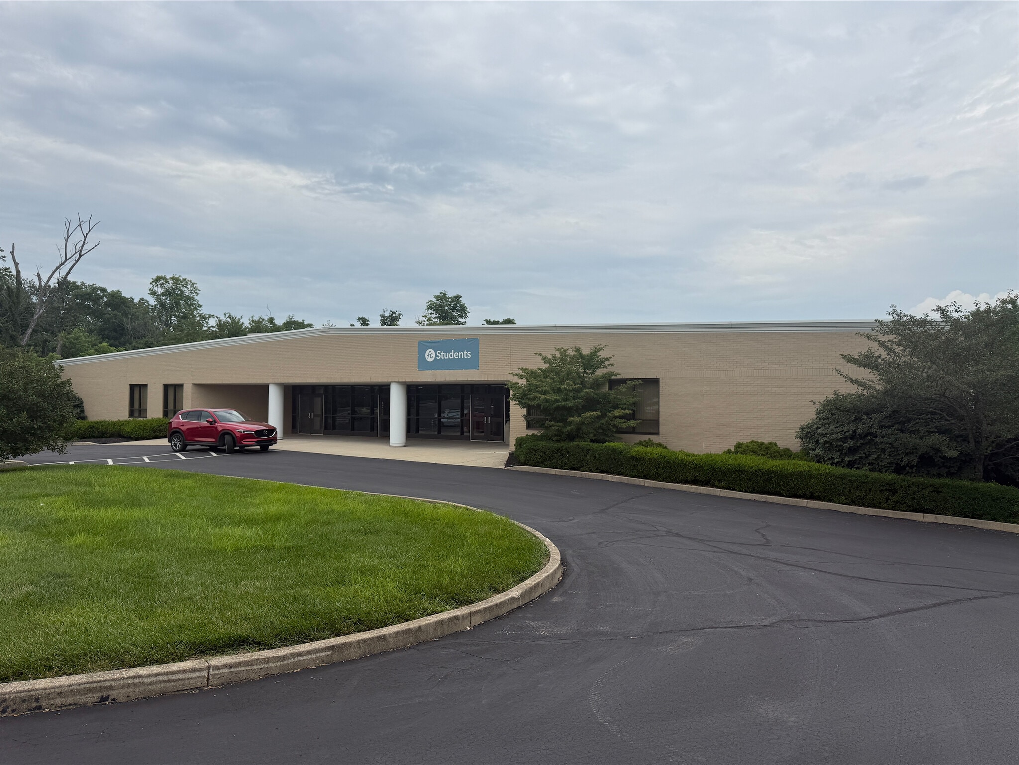 2105 Patrick Dr, Burlington, KY for sale Building Photo- Image 1 of 7