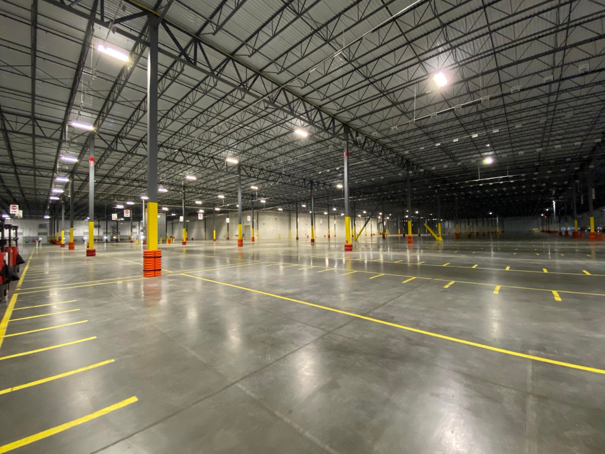 11710 Hopewell Rd, Hagerstown, MD for lease Interior Photo- Image 1 of 12