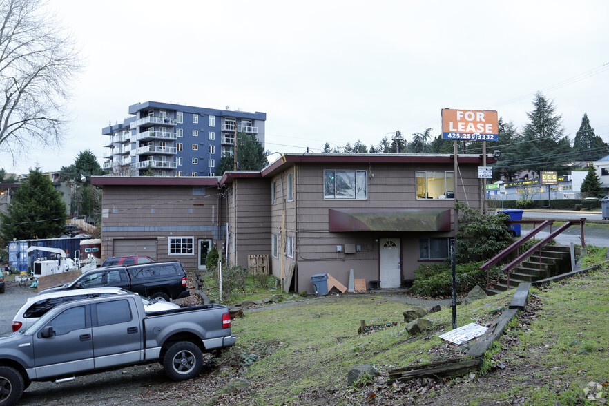 15044 Bothell Way NE, Lake Forest Park, WA for lease - Building Photo - Image 3 of 3