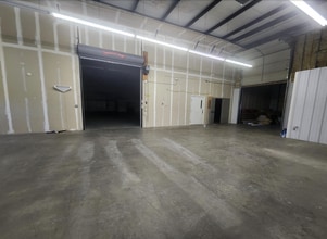 4201 Ilberry Rd, Mount Vernon, IL for lease Interior Photo- Image 1 of 4