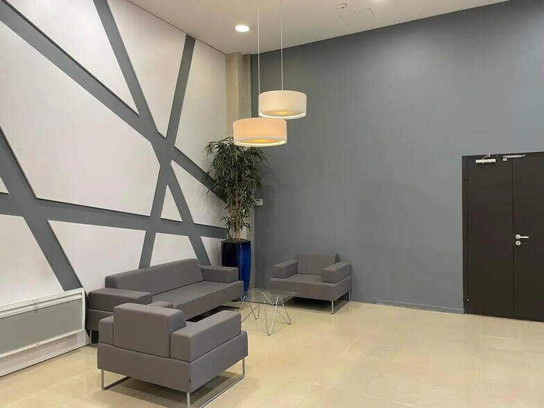 Bureau dans Vincennes à louer - Photo intérieure - Image 2 de 5